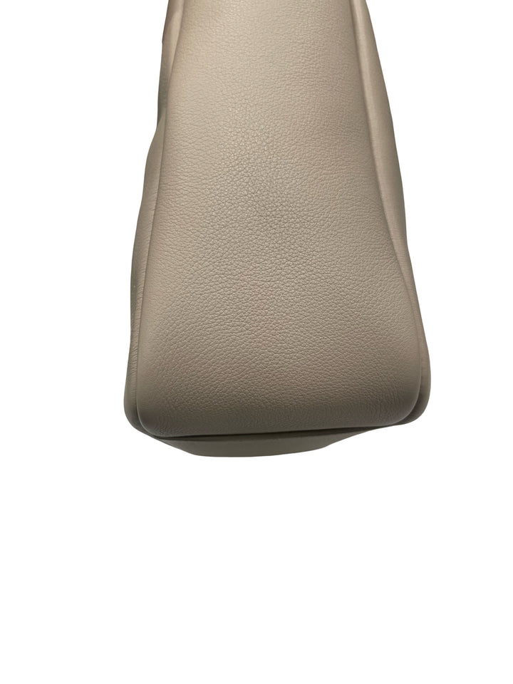 Le 5 a 7 Small Hobo