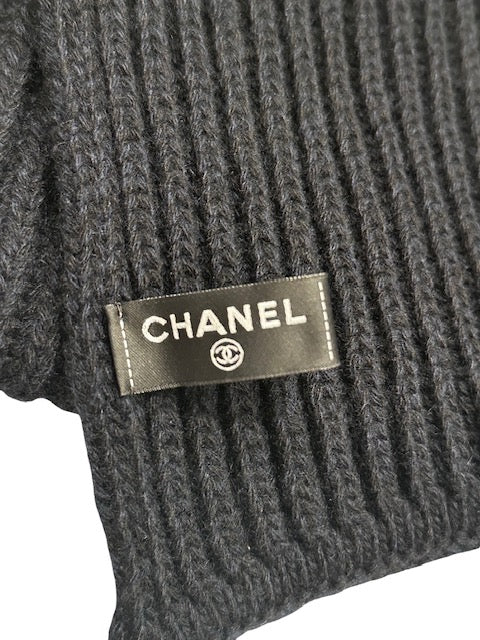 Ribbed Cashmere Scarf